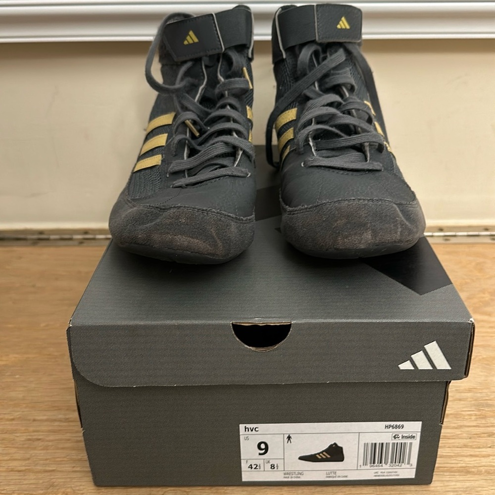 Boys wrestling shoes